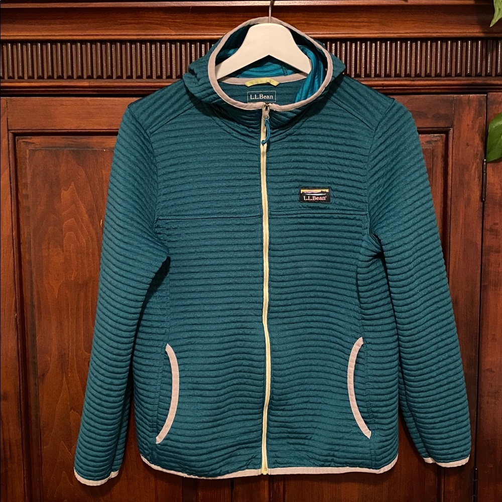 L.L. Bean Women’s Airlight Knit Full Zip Hooded Jacket with Pockets in Teal MP